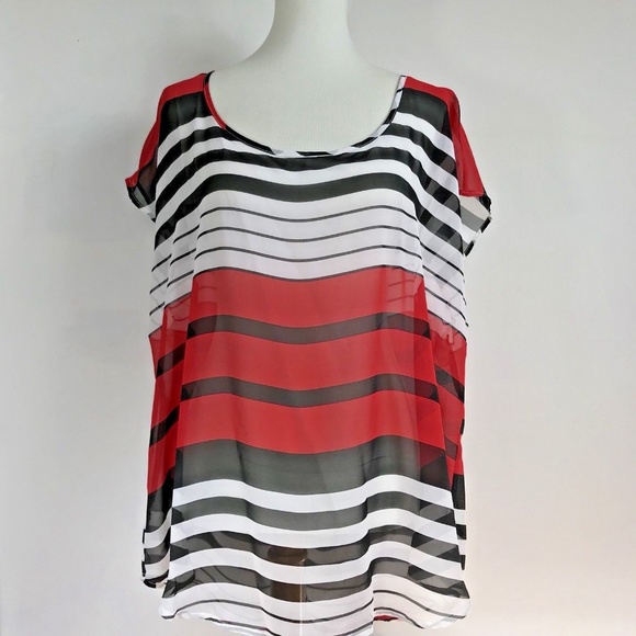 Torrid Accessories - Torrid Boxy Top Sz 1 Red Black Loose Flowy Stripe